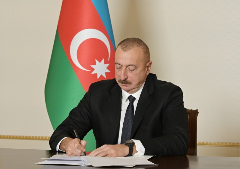 Prezident Sərəncam imzaladı